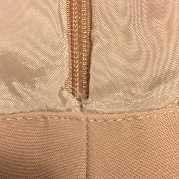 Giorgio Armani Blush Pink Sleeveless Structured To - Picture 6 of 8